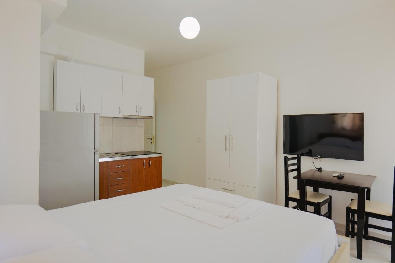 Kidi Apartments Саранда Екстер'єр фото