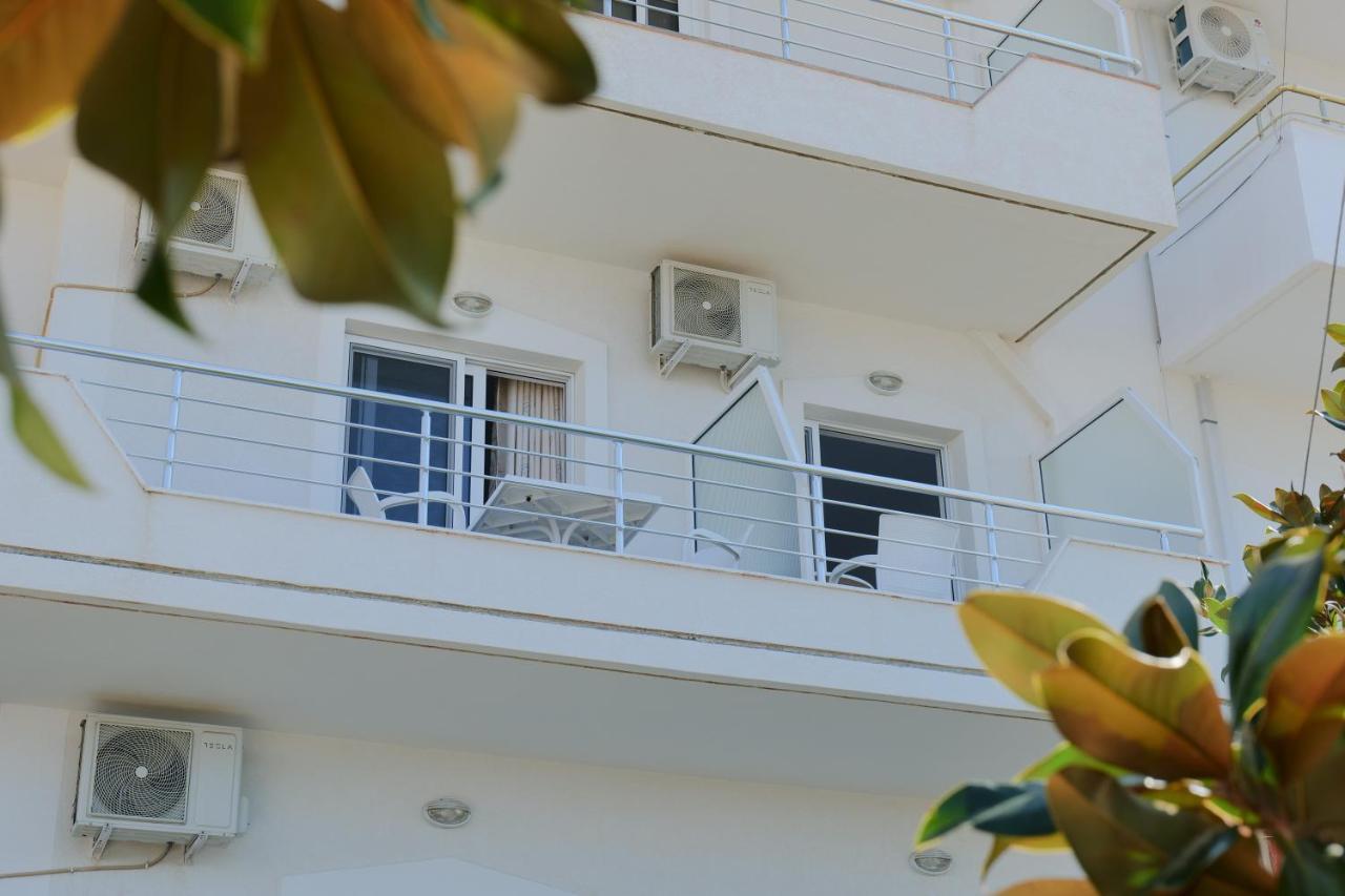 Kidi Apartments Саранда Екстер'єр фото